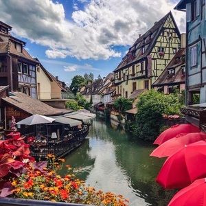 Meet your Posher, Lydia